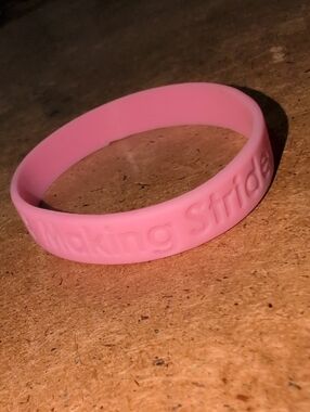 ❤️‍🔥10/$10❤️‍🔥 Pink Breast Cancer Awareness Silicone Bracelet